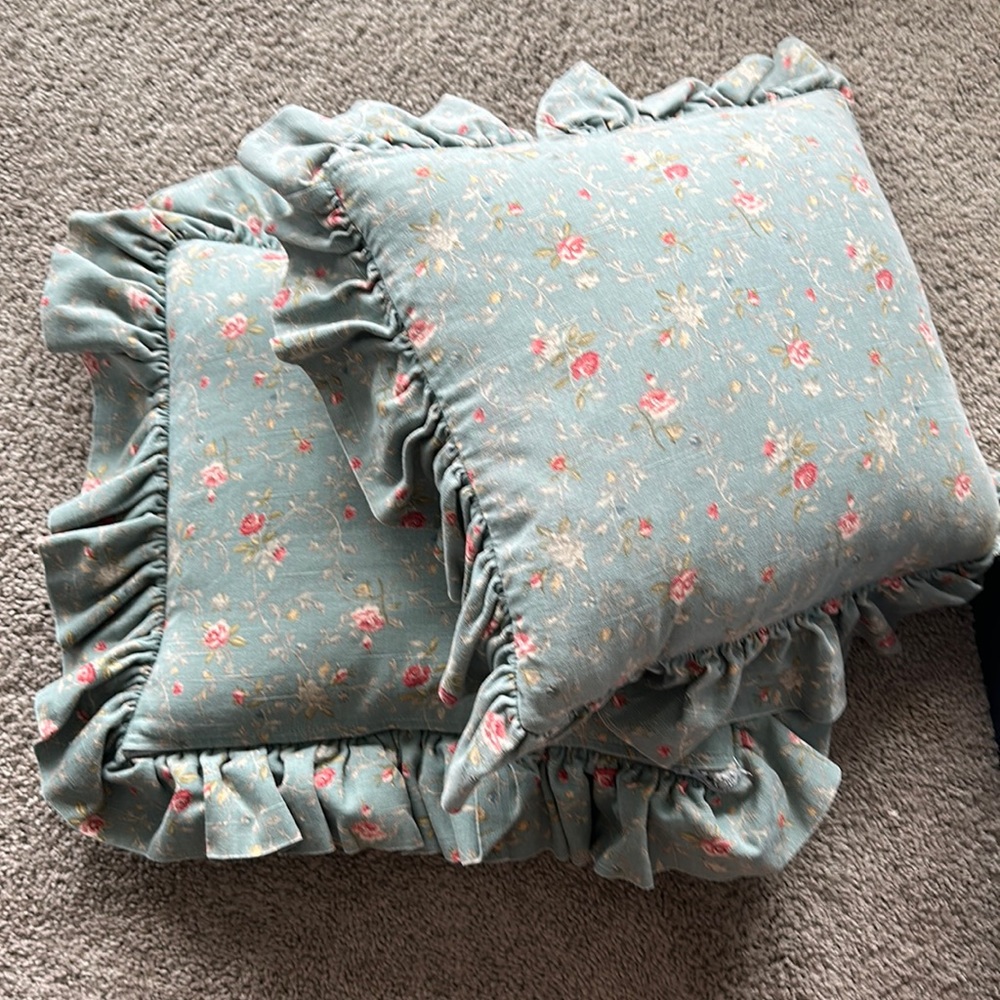 2 Rare Vintage Ralph Lauren (blue pink rose ruffle floral) European Square Shams